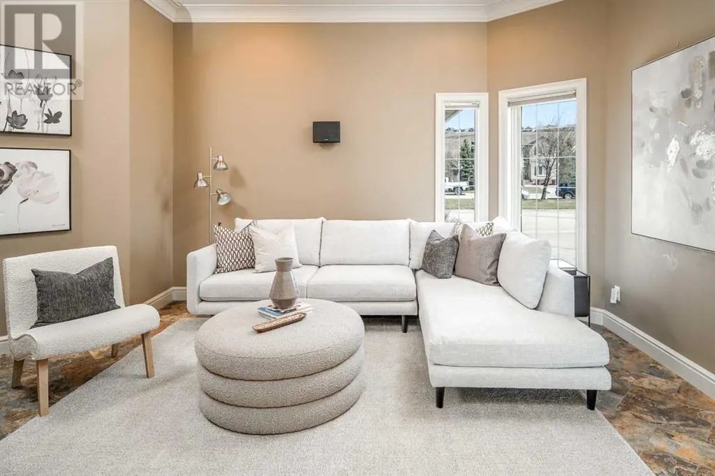 120 Gleneagles Landing