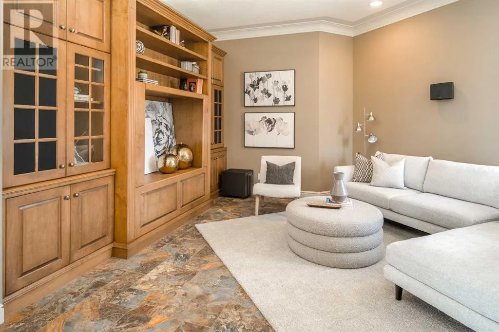 120 Gleneagles Landing
