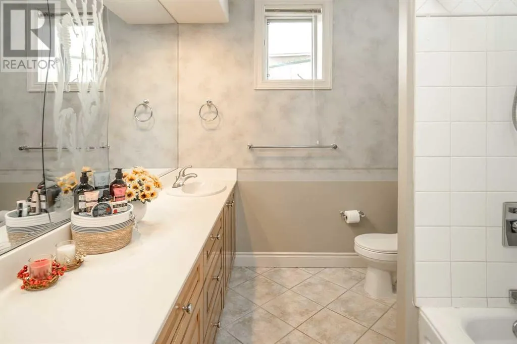 120 Gleneagles Landing