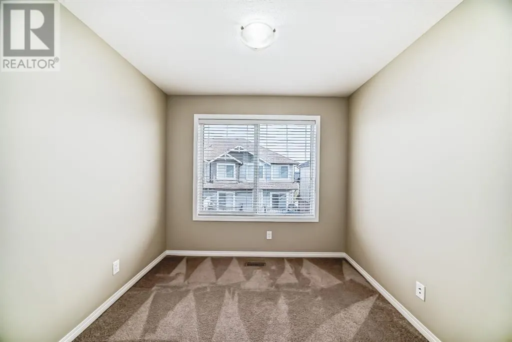 1001, 280 Williamstown Close NW