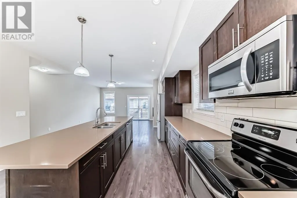 1001, 280 Williamstown Close NW