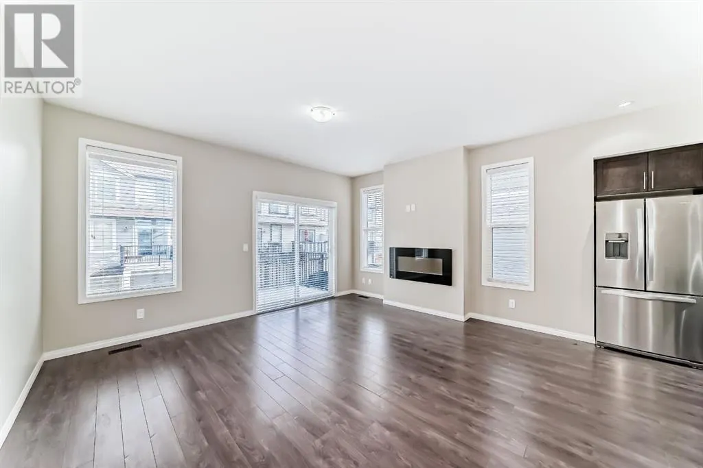 1001, 280 Williamstown Close NW