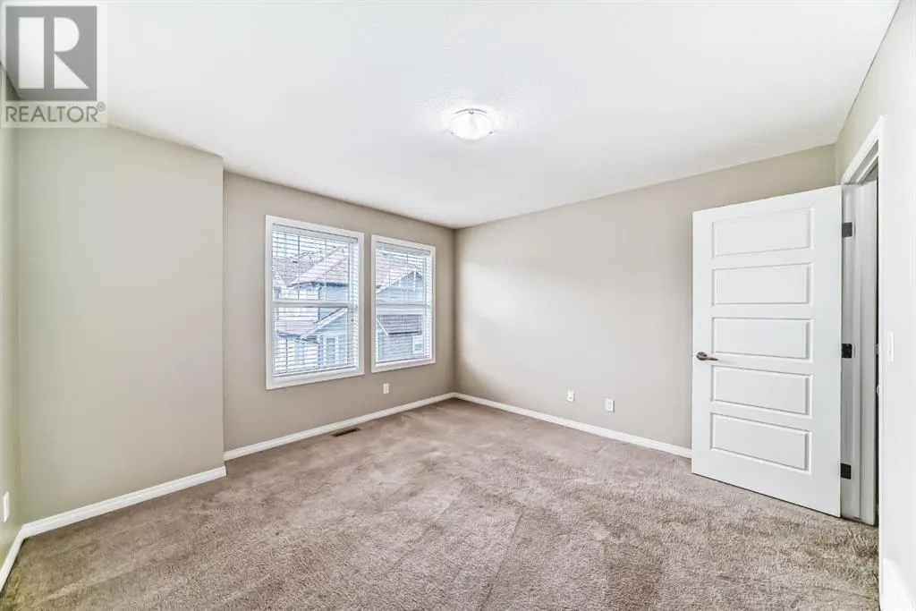 1001, 280 Williamstown Close NW