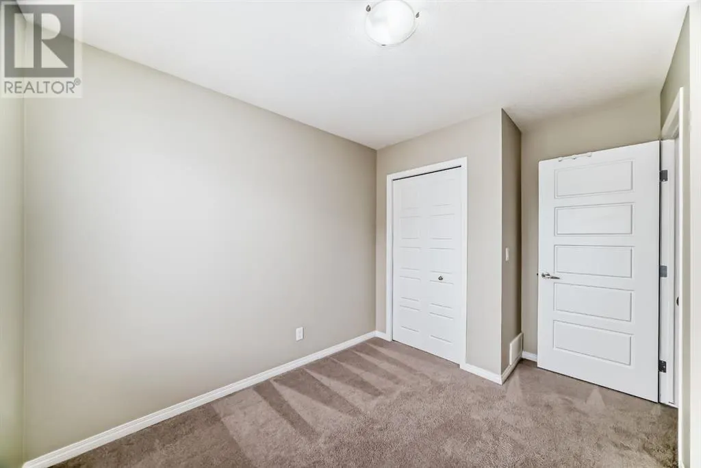 1001, 280 Williamstown Close NW