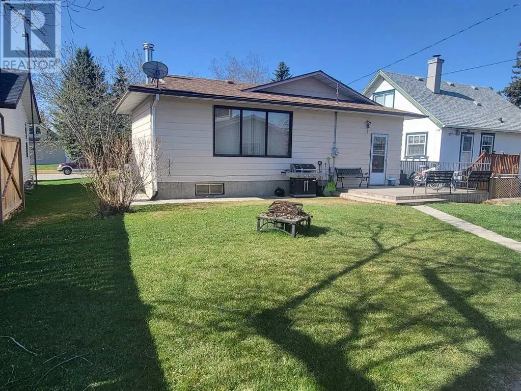 1110 Nanton Avenue
