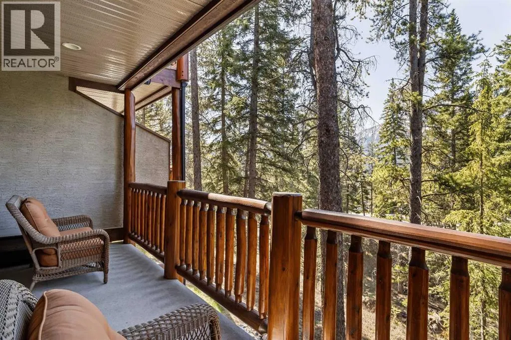 14, 137 Wapiti Close