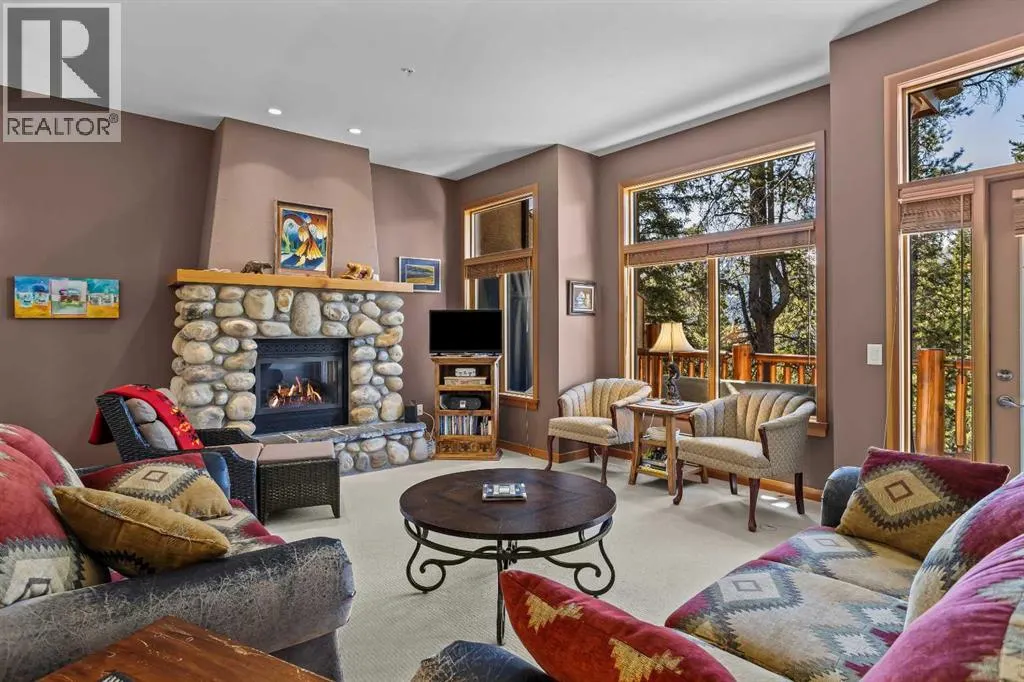 14, 137 Wapiti Close