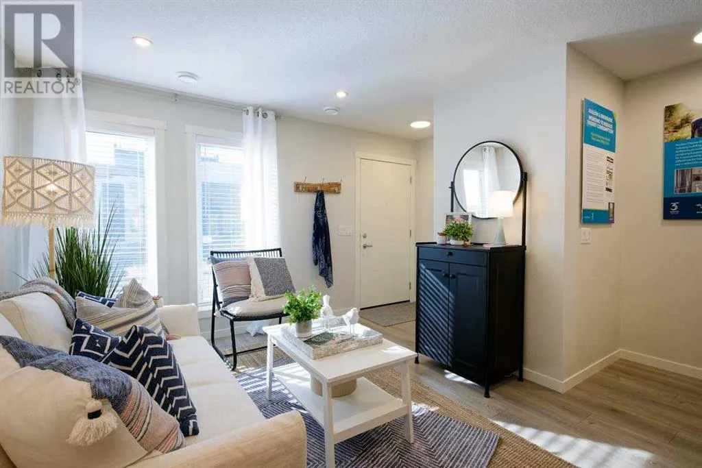 706, 135 Mahogany Parade SE