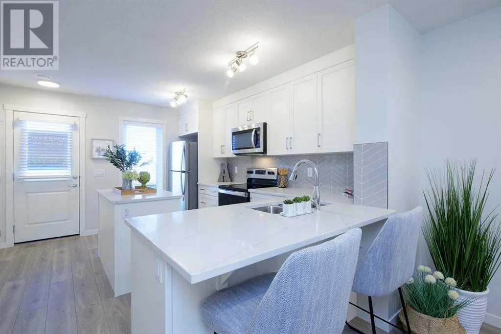 706, 135 Mahogany Parade SE
