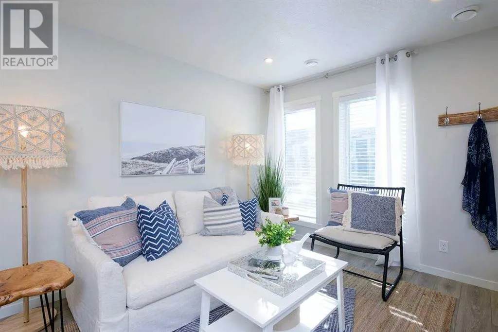 706, 135 Mahogany Parade SE