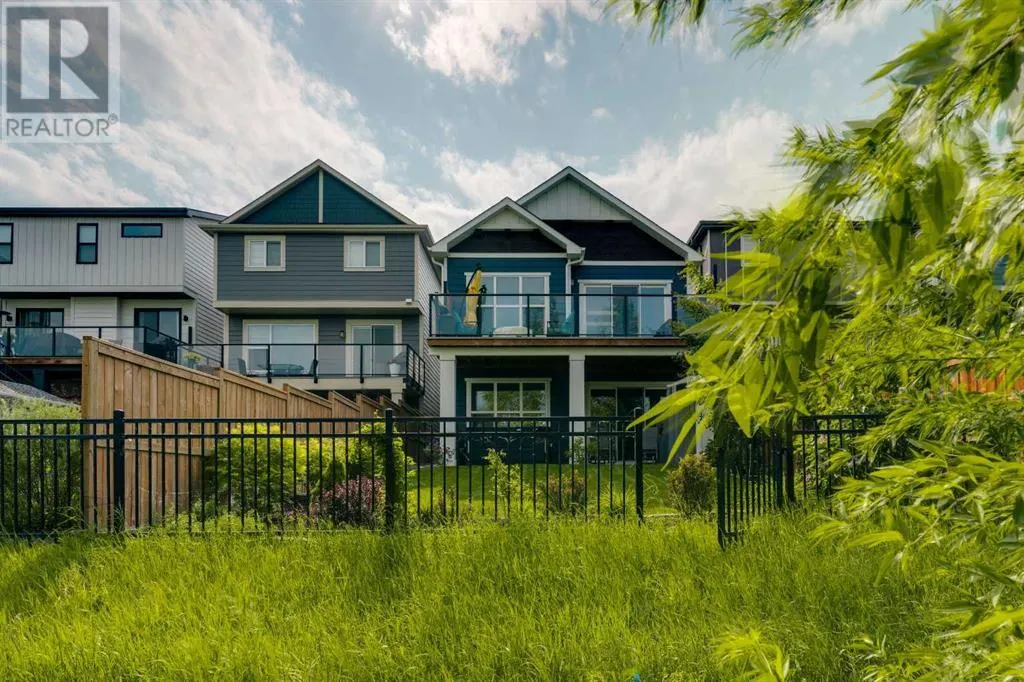 108 Cranbrook Gardens SE