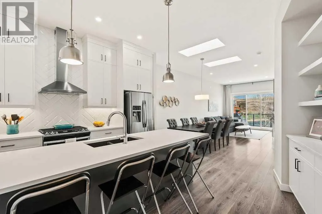 108 Cranbrook Gardens SE