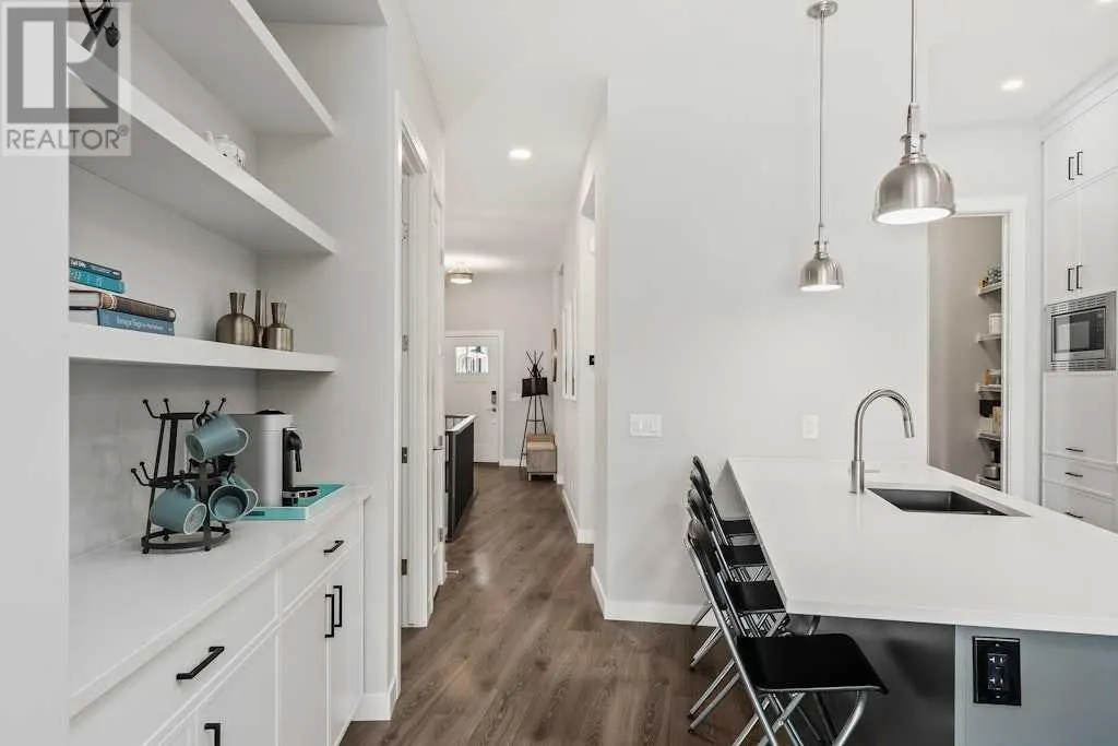 108 Cranbrook Gardens SE