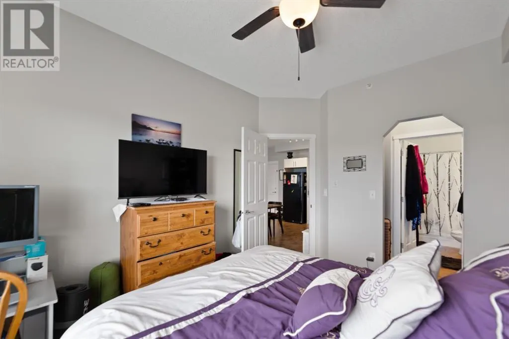 6411, 755 Copperpond Boulevard SE