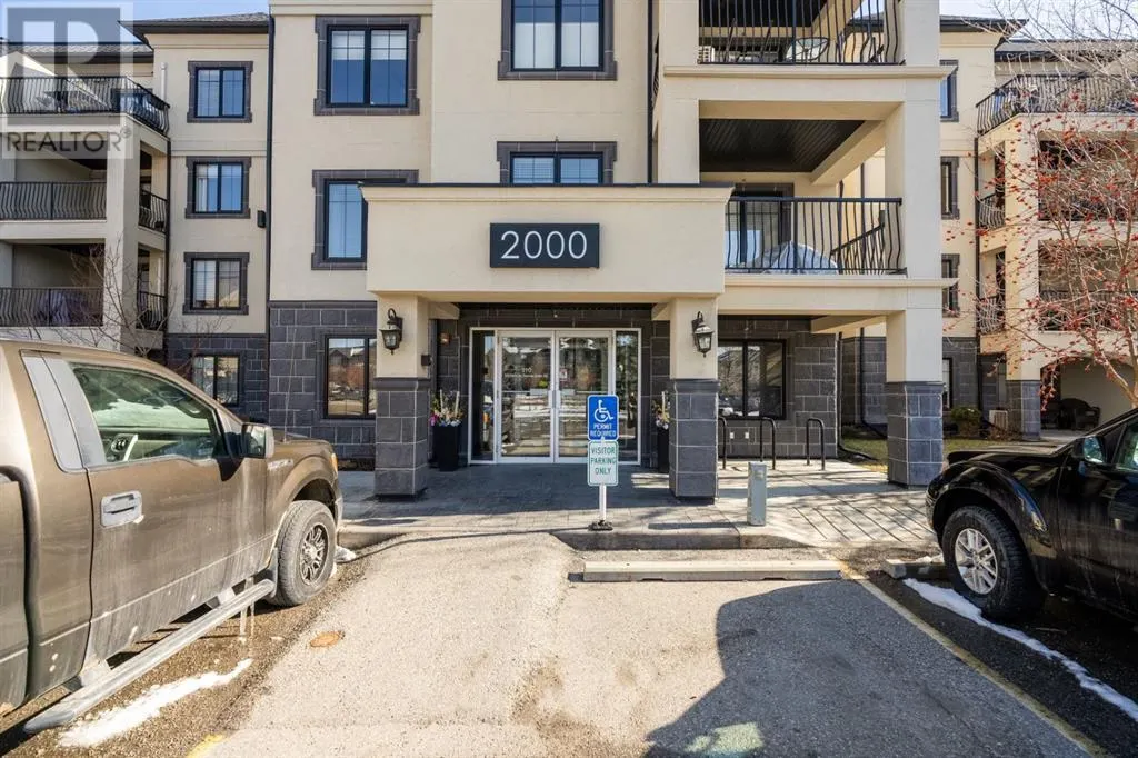 2110, 310 Mckenzie Towne Gate SE