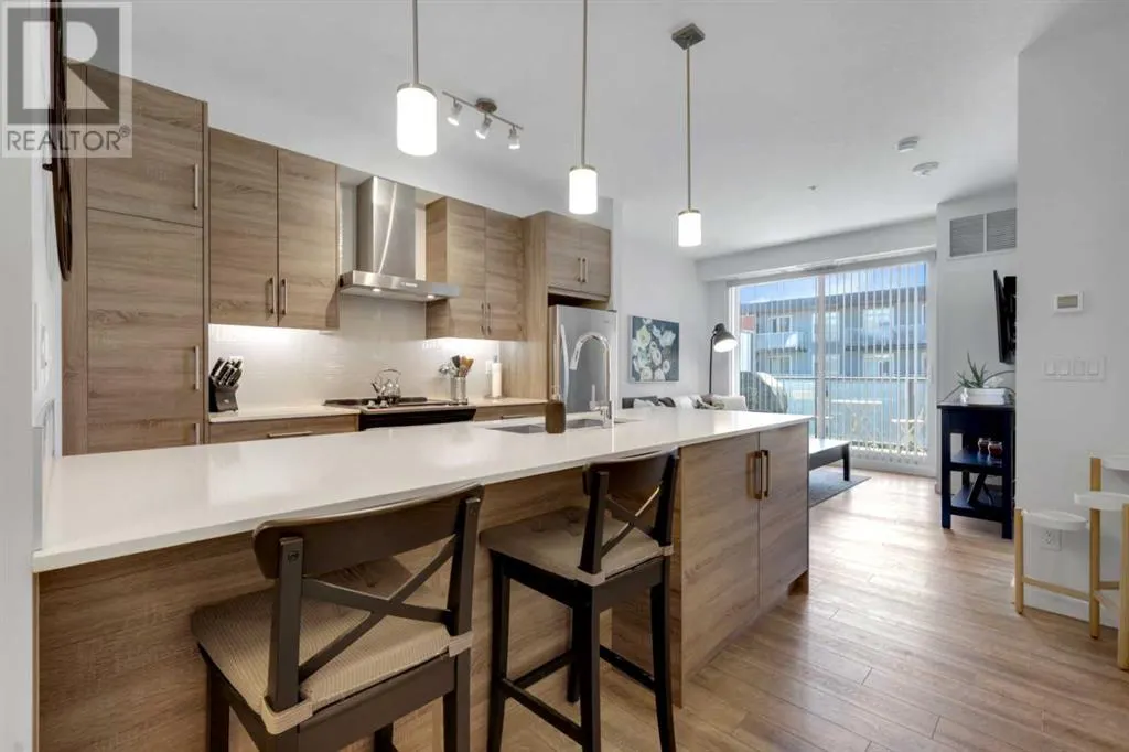 503, 122 Mahogany Centre SE
