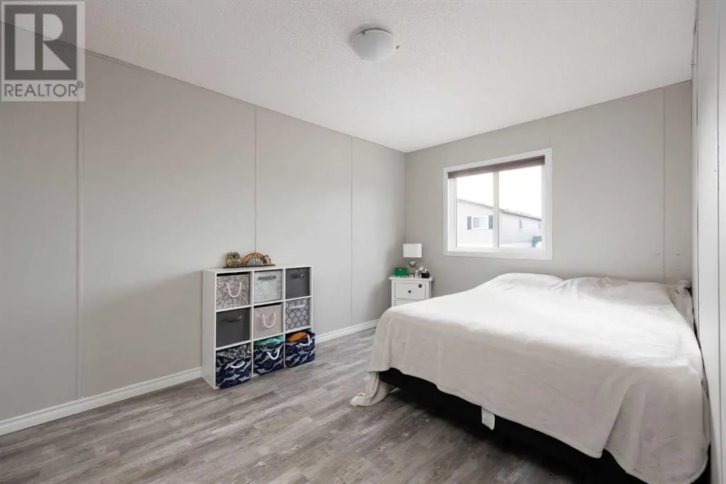 161 Grey Crescent