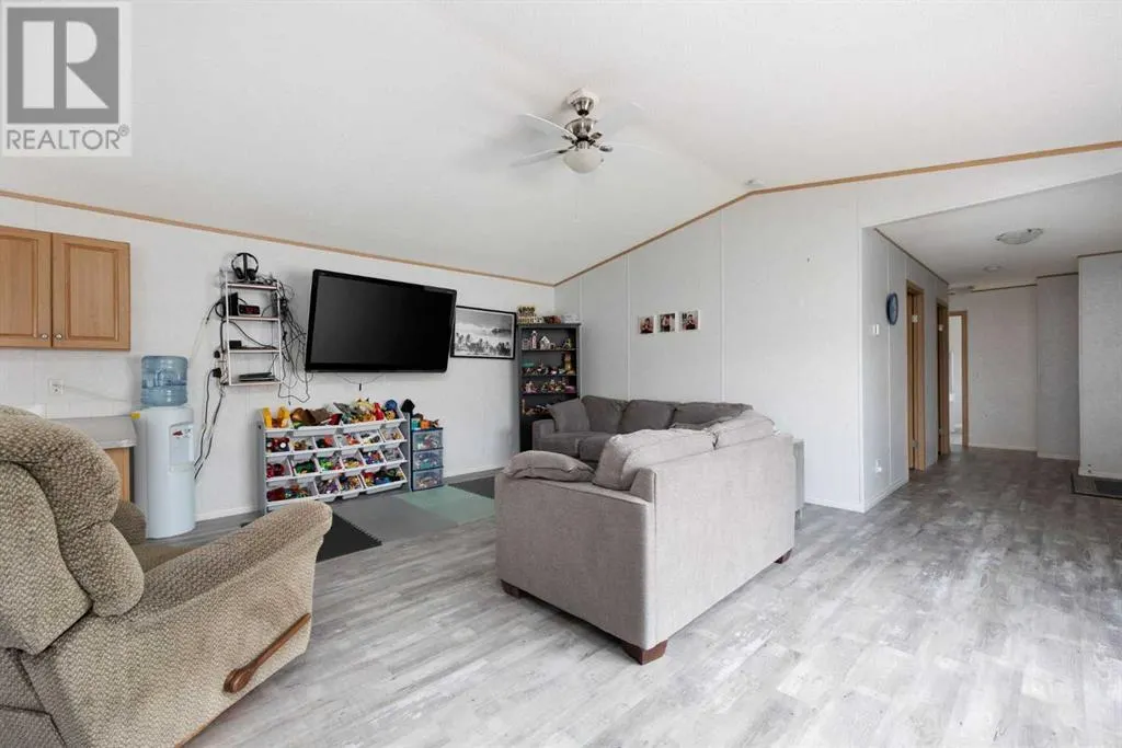 161 Grey Crescent