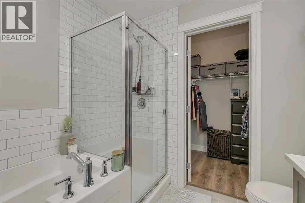 405, 19661 40 Street SE