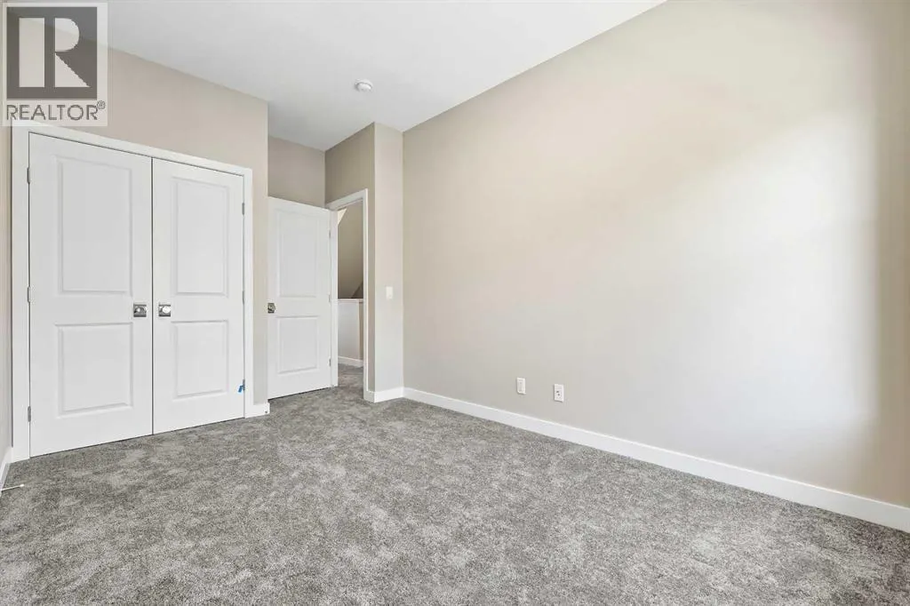641 Mahogany Road SE