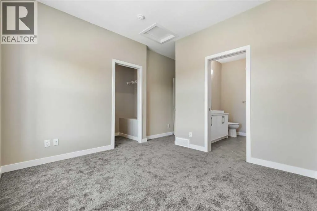 641 Mahogany Road SE