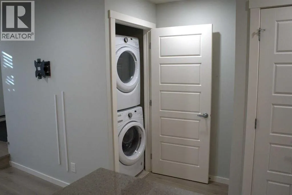 19456, 37 St  SE