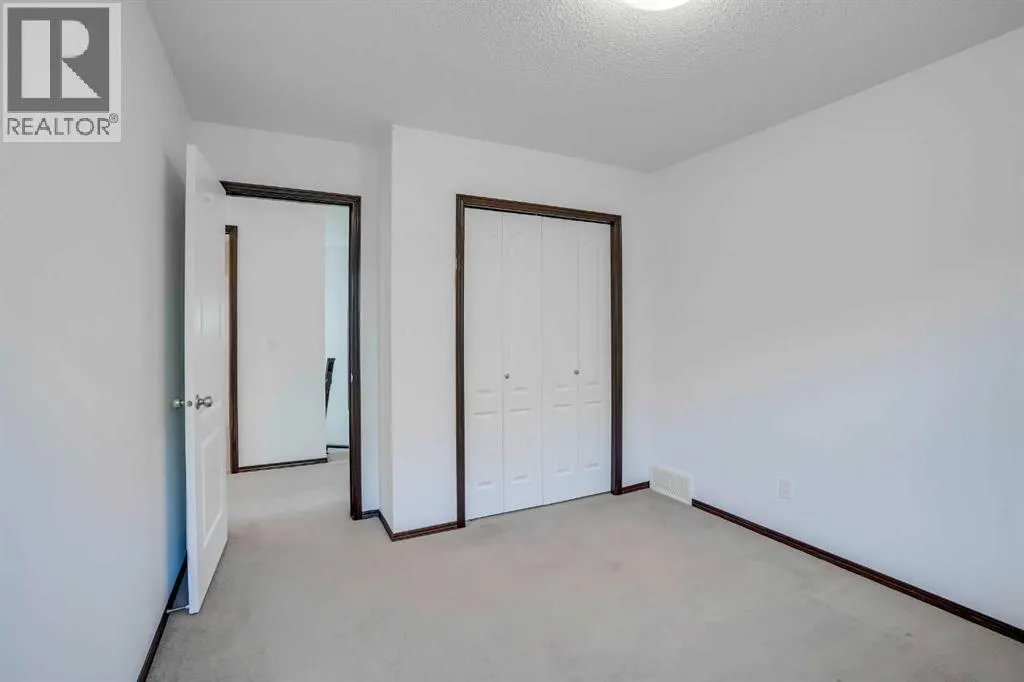 207 Auburn Glen Drive SE