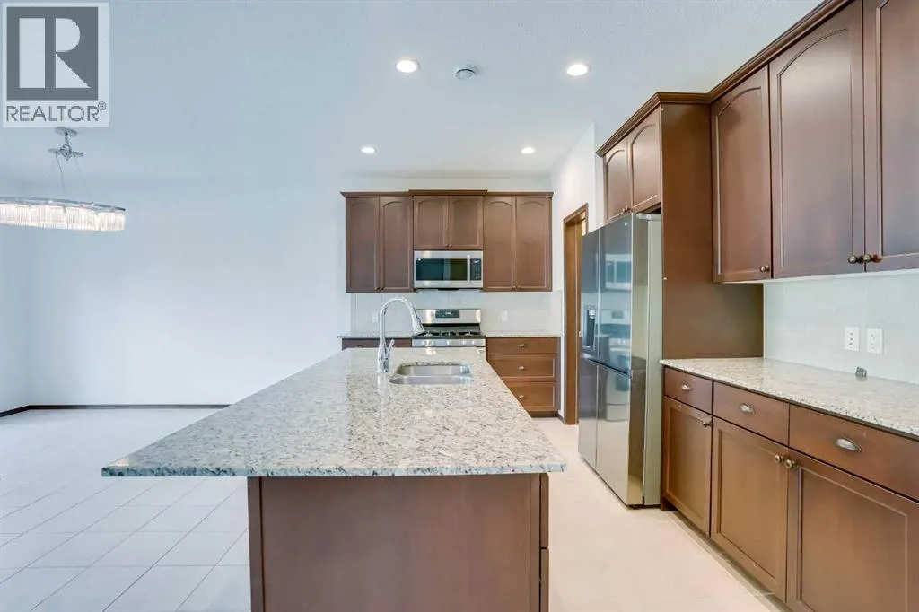 207 Auburn Glen Drive SE