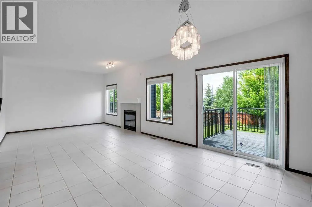 207 Auburn Glen Drive SE