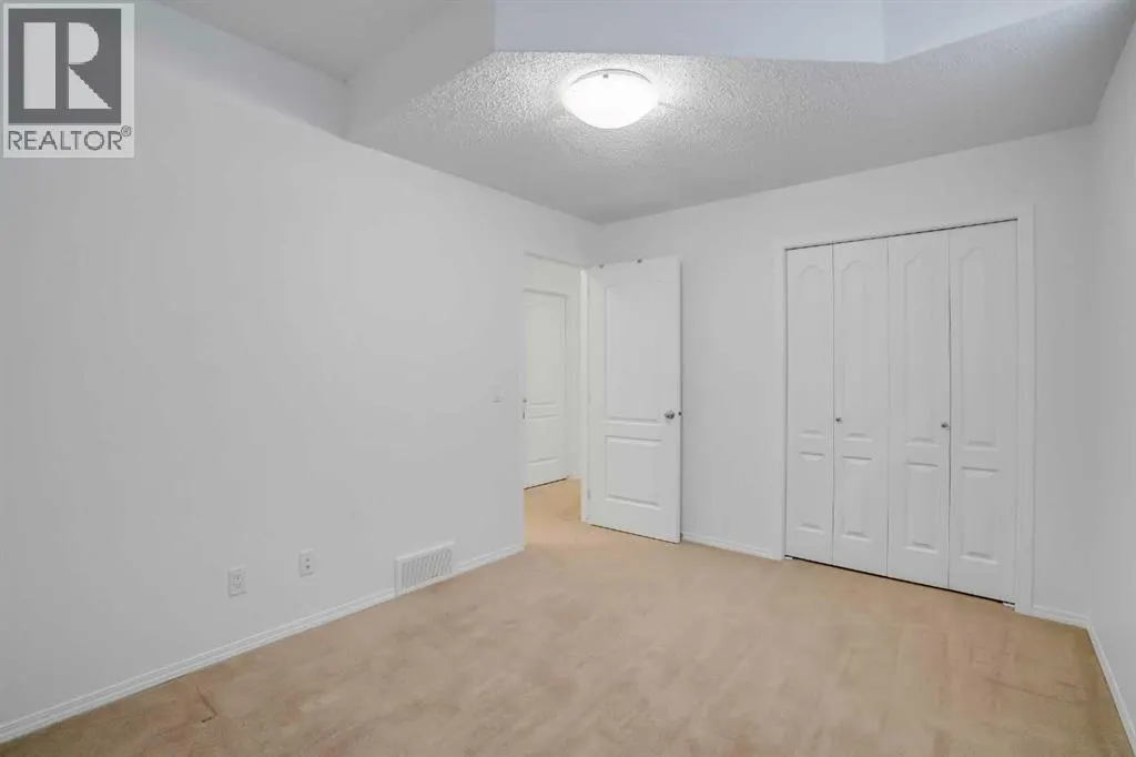 207 Auburn Glen Drive SE