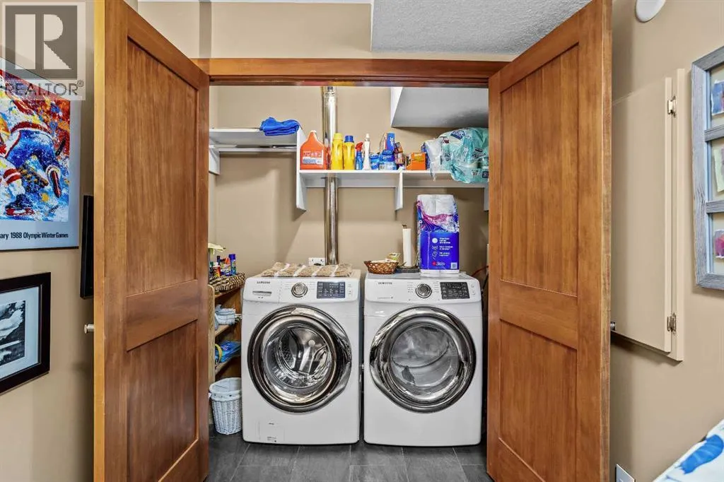 601, 3000J Stewart Creek Drive