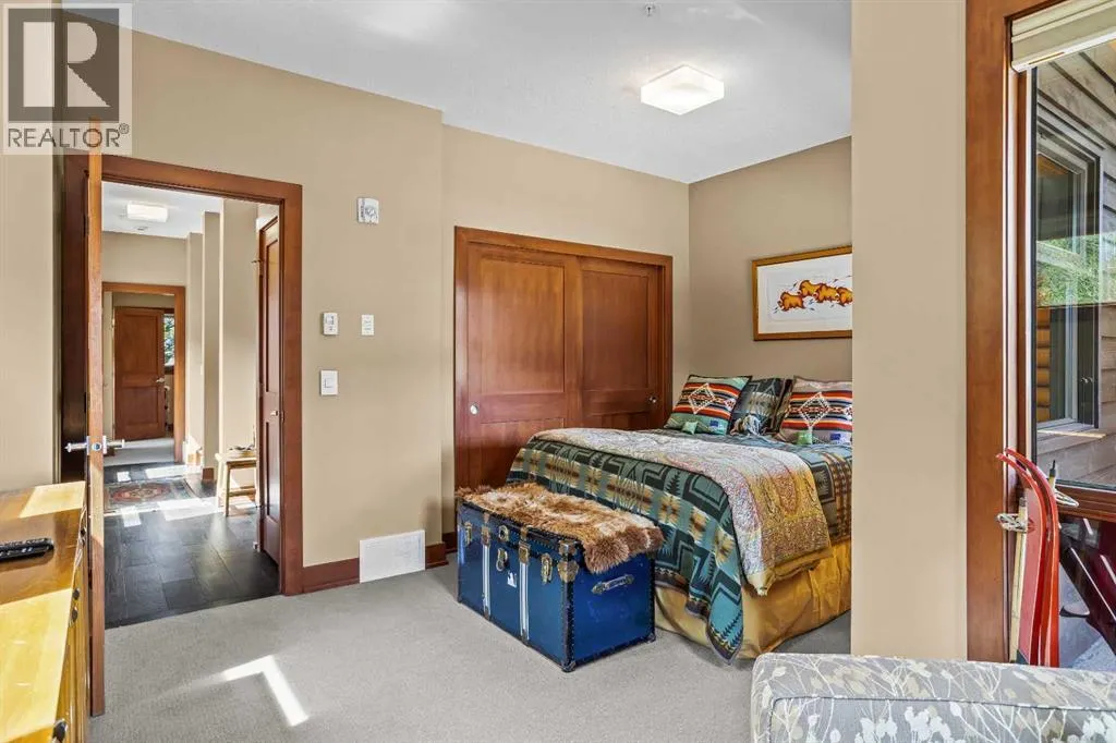 601, 3000J Stewart Creek Drive