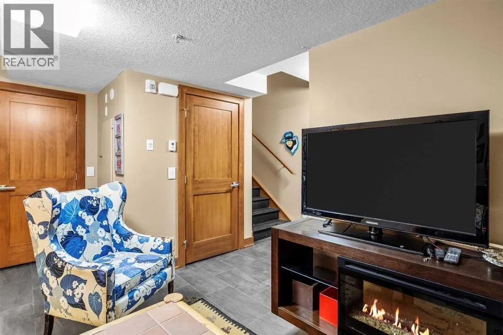 601, 3000J Stewart Creek Drive