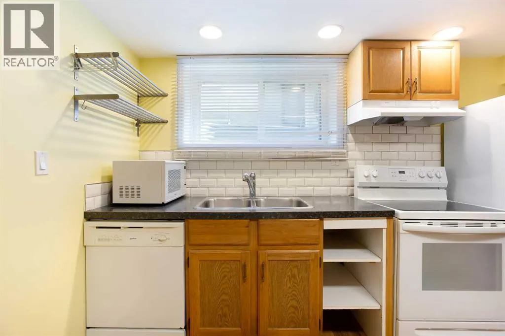 12 Rivervalley Drive SE