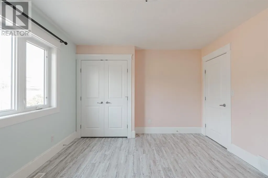 200 Diamondstone Ridge