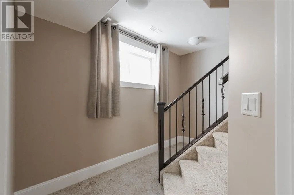 200 Diamondstone Ridge