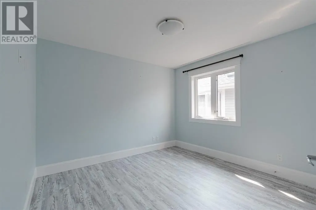 200 Diamondstone Ridge