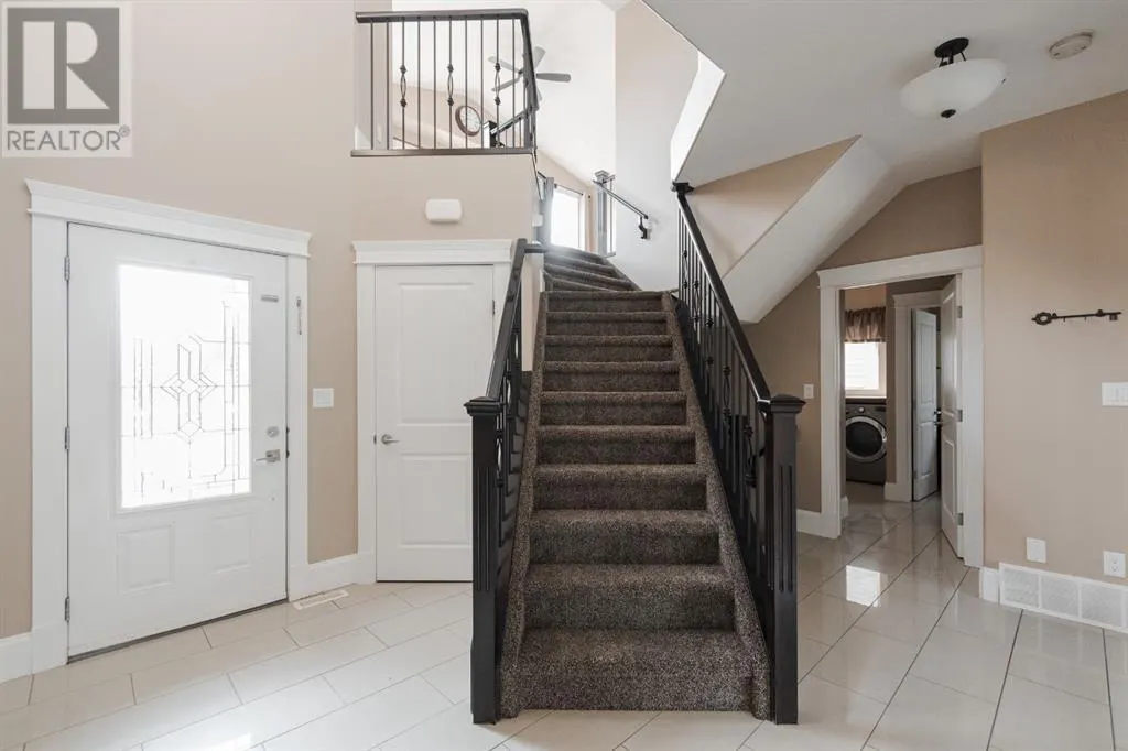 200 Diamondstone Ridge