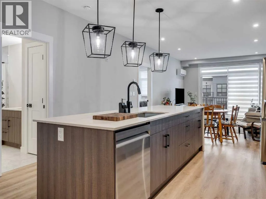 1412, 200 Seton Circle SE