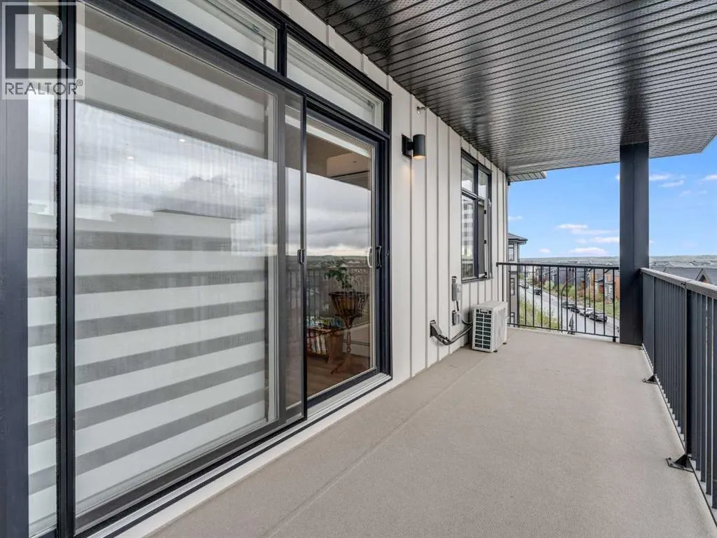 1412, 200 Seton Circle SE