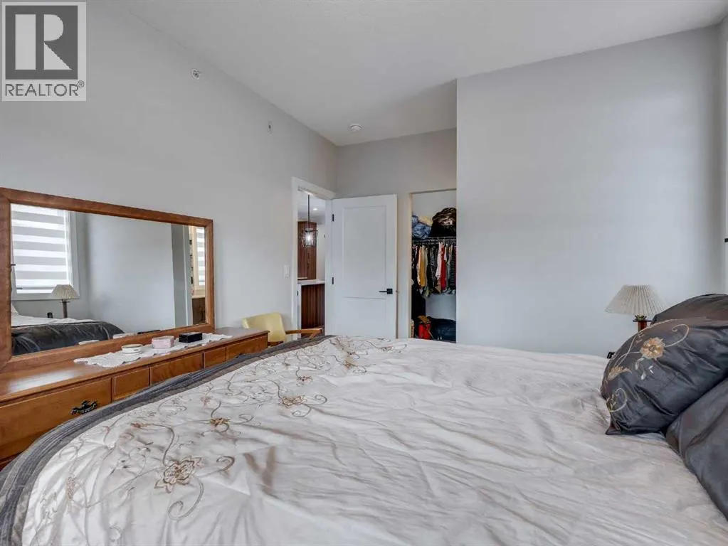 1412, 200 Seton Circle SE
