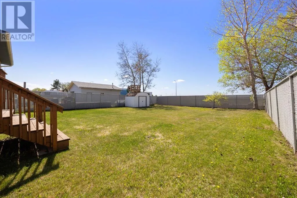 173 Oaks Crescent