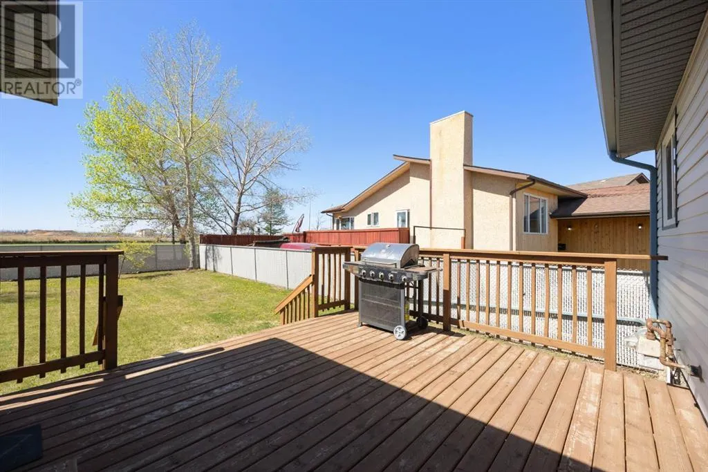 173 Oaks Crescent