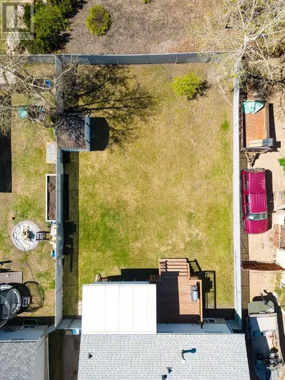 173 Oaks Crescent