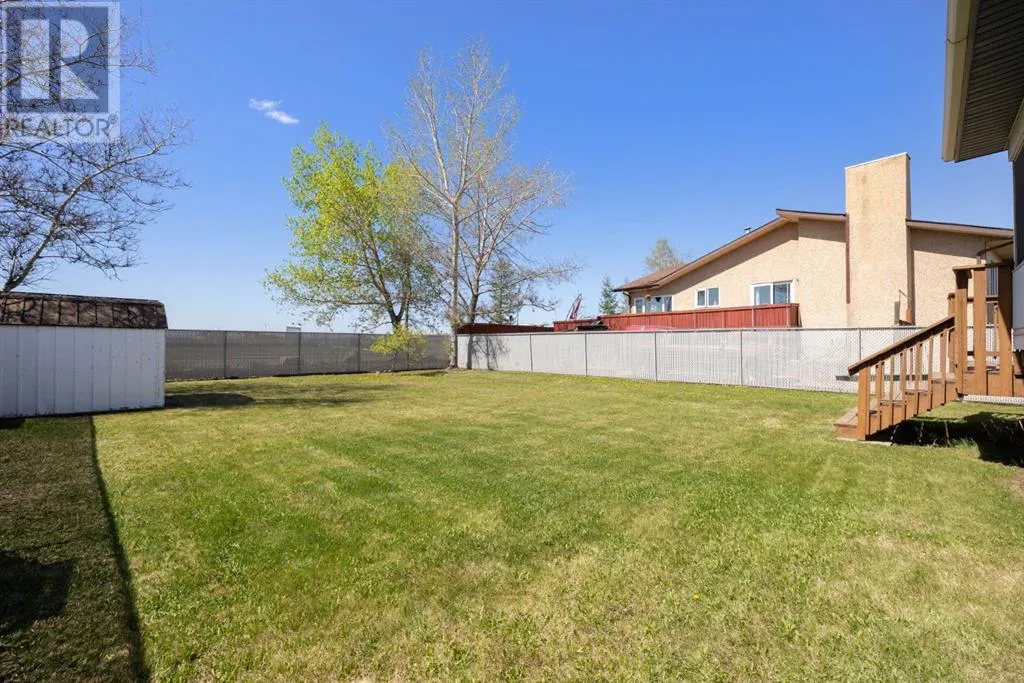 173 Oaks Crescent