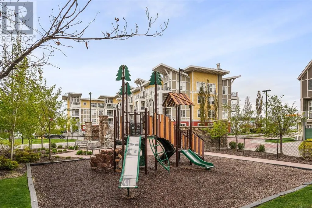 305, 402 Marquis Lane SE