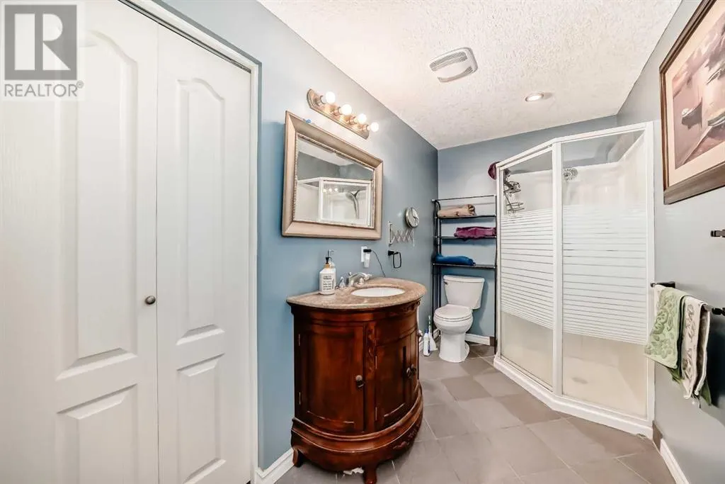 10 Westfall Crescent