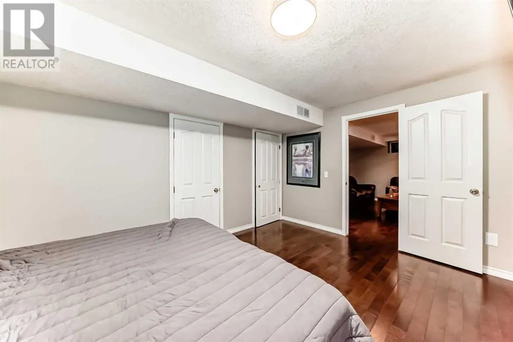 10 Westfall Crescent
