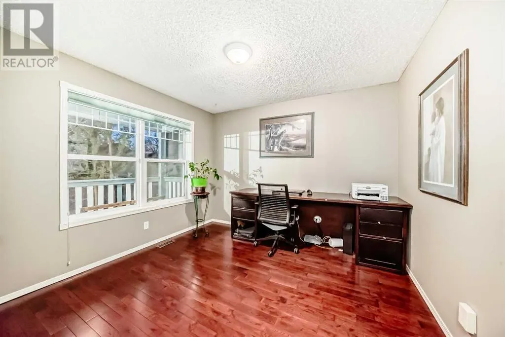 10 Westfall Crescent
