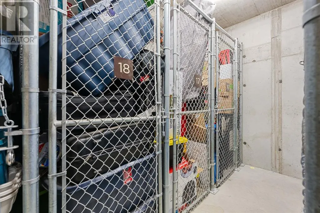 213, 10 Mahogany Mews SE